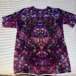 One of a Kind Hand-Made Meditating Man Tie Dye Tee Size Large